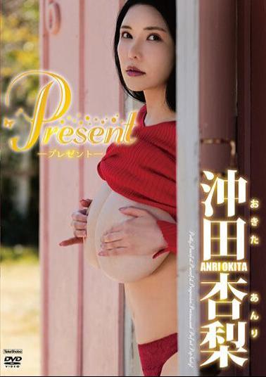 TSDS-46066 Untitled / Anri Okita